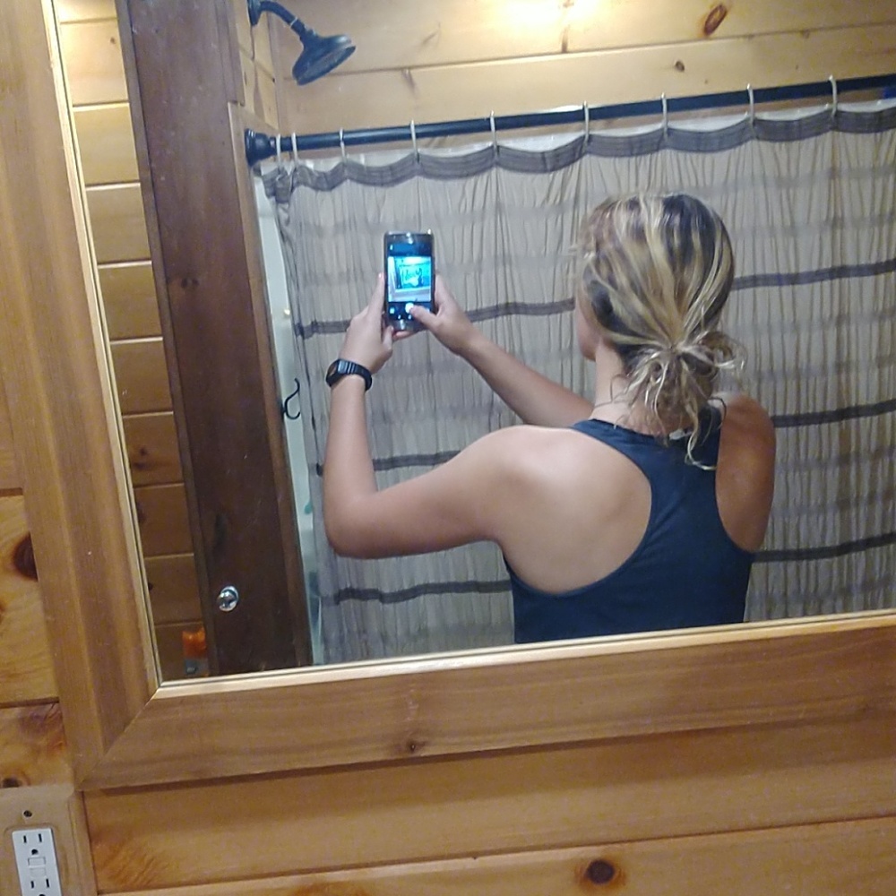 Tank top - Picture 2 of 2